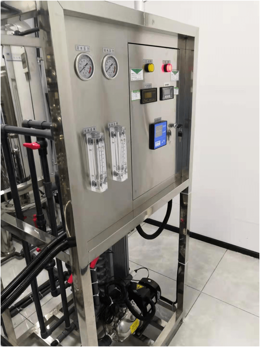 某大型連鎖醫(yī)學(xué)檢驗(yàn)中心純水系統(tǒng)安裝及維護(hù)案例插圖2